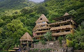 Laguna Lodge Guatemala